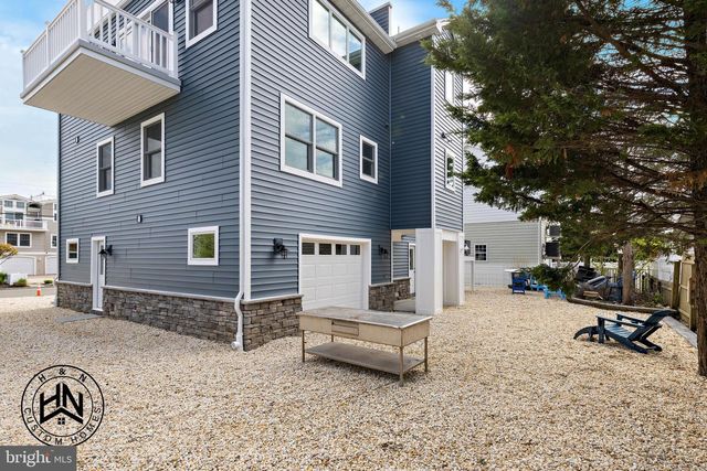 24 W MEARS AVE, Long Beach Township, NJ 08008