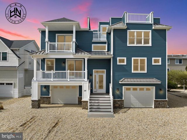 24 W MEARS AVE, Long Beach Township, NJ 08008