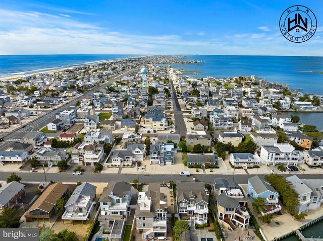 24 W MEARS AVE, Long Beach Township, NJ 08008