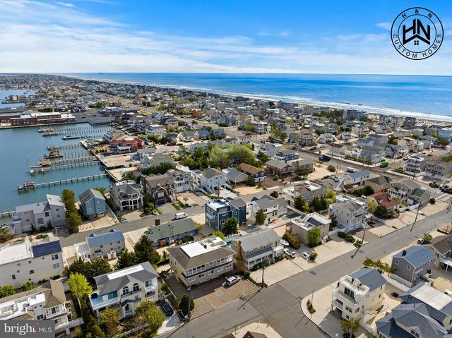 24 W MEARS AVE, Long Beach Township, NJ 08008