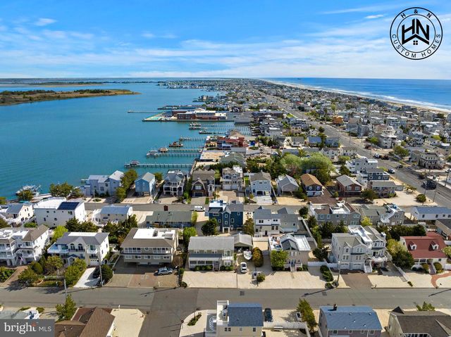 24 W MEARS AVE, Long Beach Township, NJ 08008