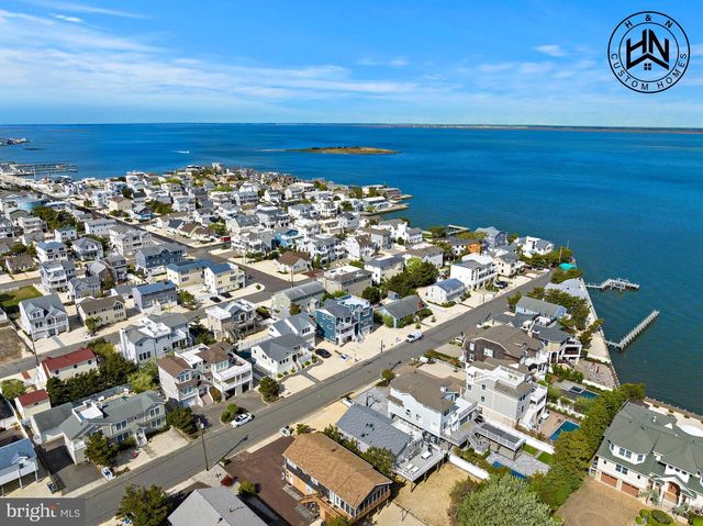 24 W MEARS AVE, Long Beach Township, NJ 08008
