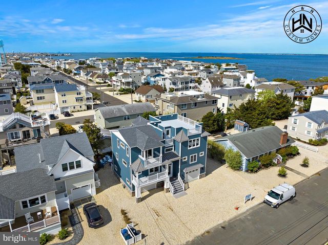 24 W MEARS AVE, Long Beach Township, NJ 08008