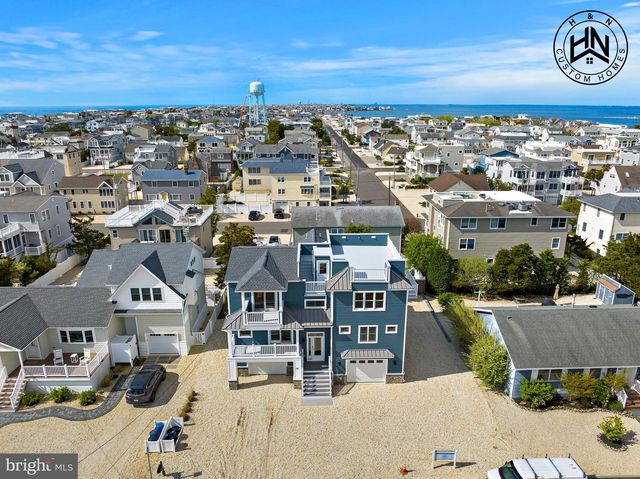 24 W MEARS AVE, Long Beach Township, NJ 08008