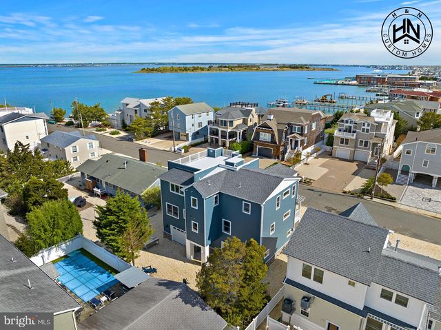 24 W MEARS AVE, Long Beach Township, NJ 08008