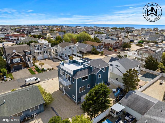 24 W MEARS AVE, Long Beach Township, NJ 08008