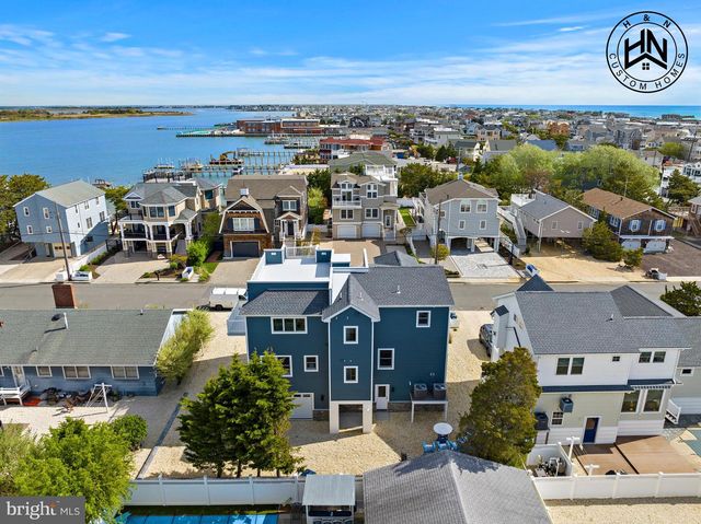 24 W MEARS AVE, Long Beach Township, NJ 08008