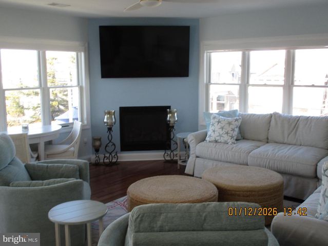 24 W MEARS AVE, Long Beach Township, NJ 08008