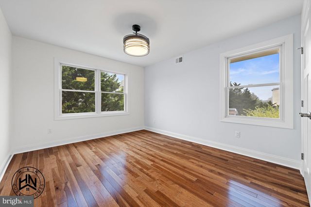 24 W MEARS AVE, Long Beach Township, NJ 08008