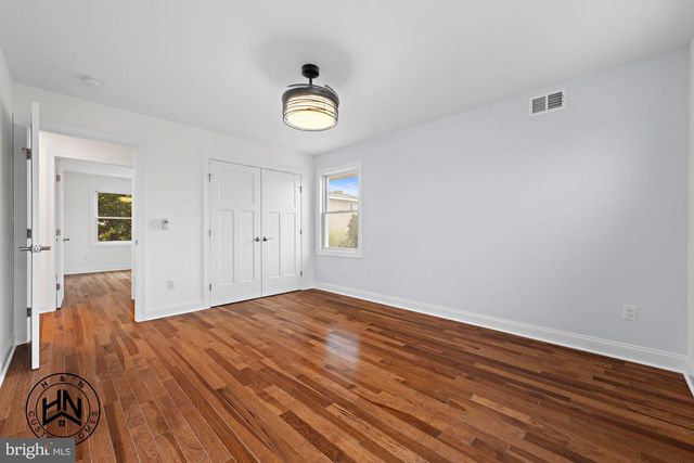 24 W MEARS AVE, Long Beach Township, NJ 08008