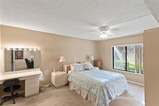 10155 Mangrove Drive 105, Boynton Beach, FL 33437