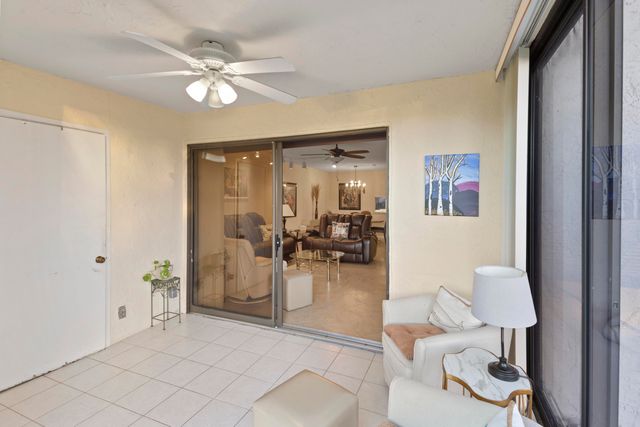 10155 Mangrove Drive 105, Boynton Beach, FL 33437