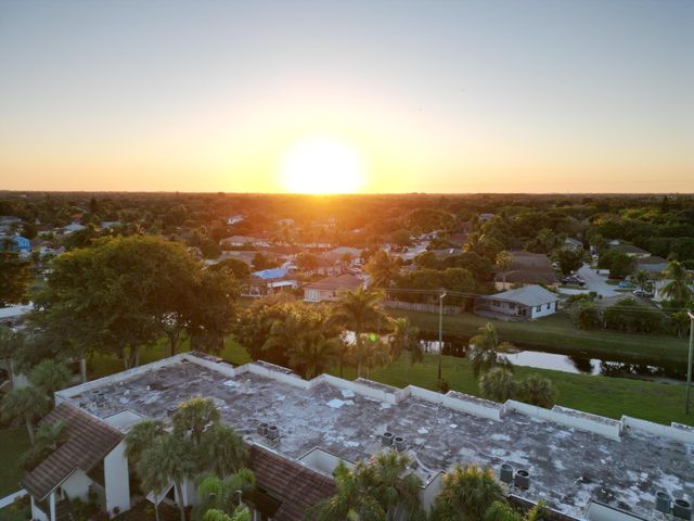 10155 Mangrove Drive 105, Boynton Beach, FL 33437