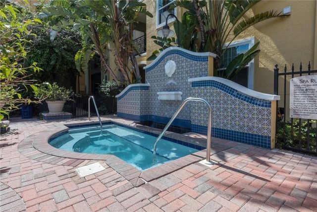 1910 E PALM AVENUE 11222, Tampa, FL 33605