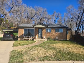 669 E DARLING CIR, Ogden, UT 84403