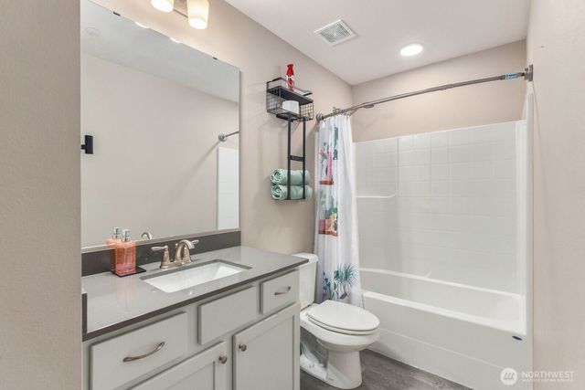 8624 35th Place NE, Marysville, WA 98270