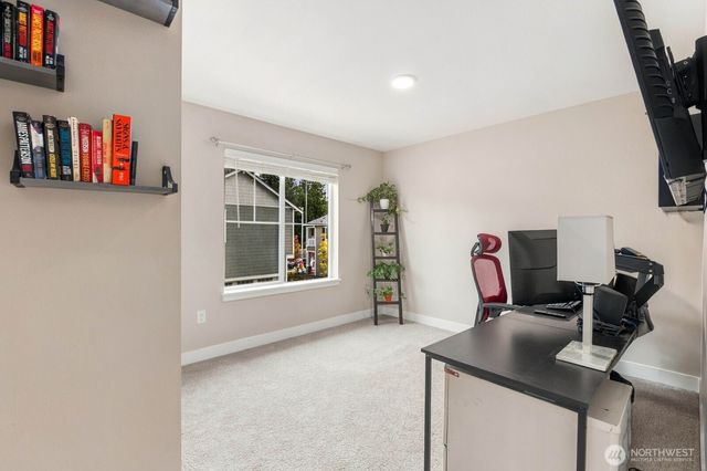 8624 35th Place NE, Marysville, WA 98270