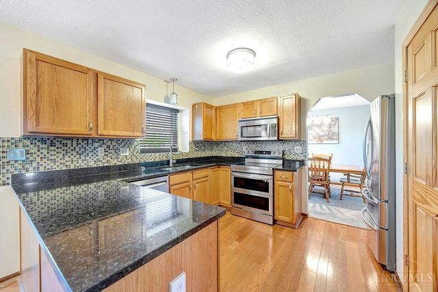 523 Teakwood Place, Trenton, OH 45067