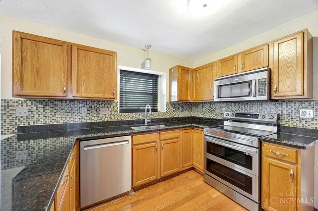 523 Teakwood Place, Trenton, OH 45067