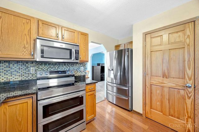 523 Teakwood Place, Trenton, OH 45067