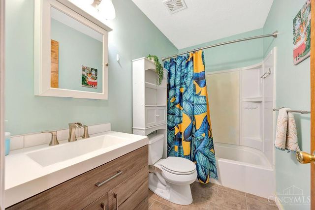 523 Teakwood Place, Trenton, OH 45067