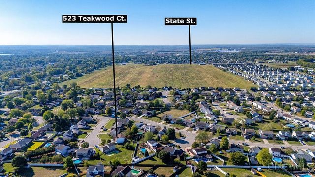 523 Teakwood Place, Trenton, OH 45067