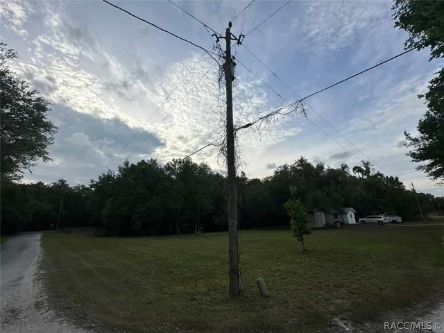 220 N Staff Point, Inverness, FL 34450