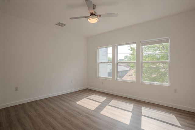 12500 Lamppost LN 16, Austin, TX 78727