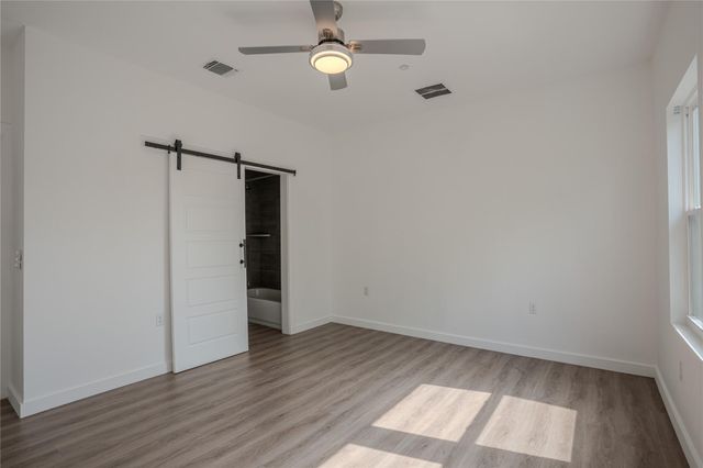 12500 Lamppost LN 16, Austin, TX 78727