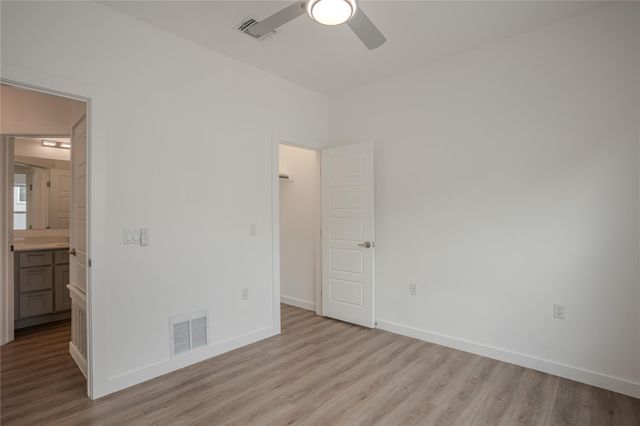 12500 Lamppost LN 16, Austin, TX 78727