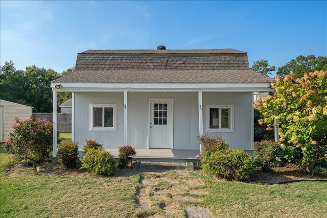 6870 DEERFIELD RD, Bartlett, TN 38135