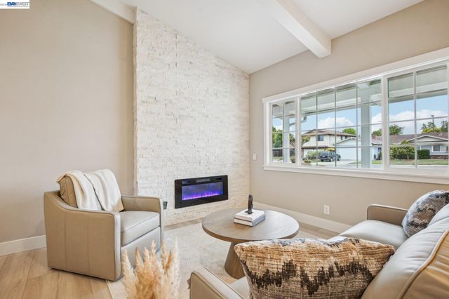 5169 Lillian Ct, Livermore, CA 94550