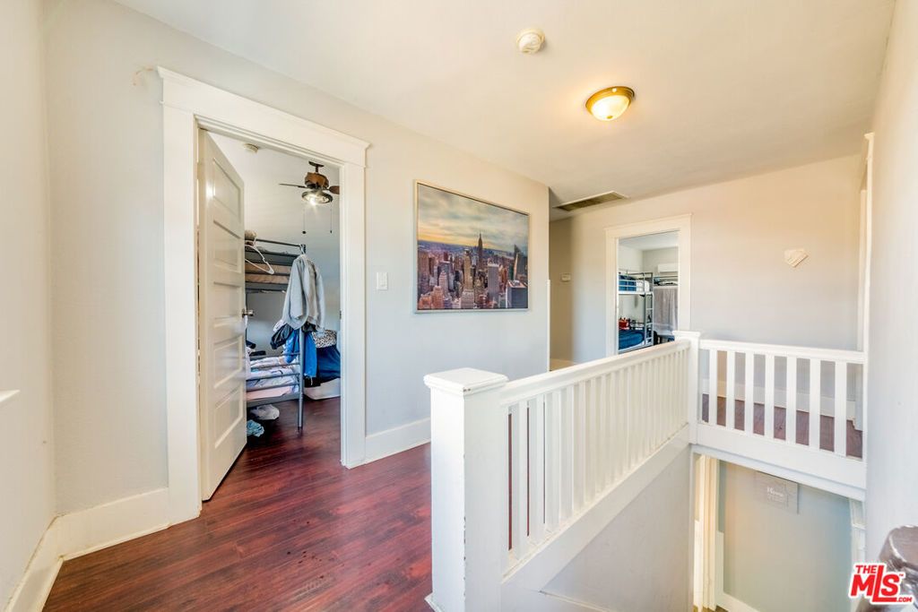 Image 18 of property listing at 107 S Rampart Boulevard, Los Angeles, CA 90057