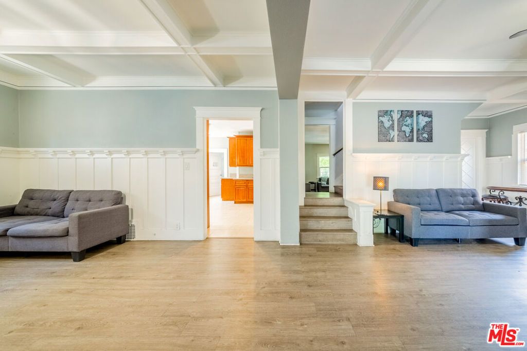 Image 9 of property listing at 107 S Rampart Boulevard, Los Angeles, CA 90057