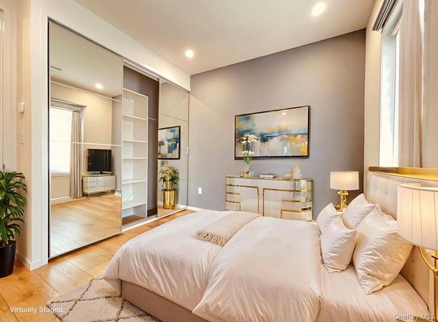 7153 69th Place 2A, Glendale, NY 11385