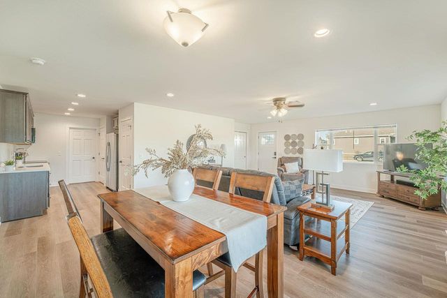 912 OREGON PARKS Avenue, Oregon, WI 53575