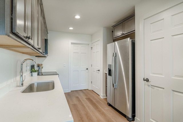 912 OREGON PARKS Avenue, Oregon, WI 53575