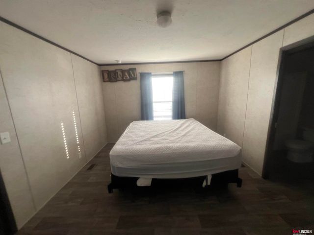 205 W Treehaven Drive, Lincoln, NE 68521