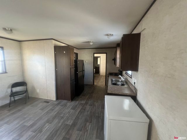 205 W Treehaven Drive, Lincoln, NE 68521