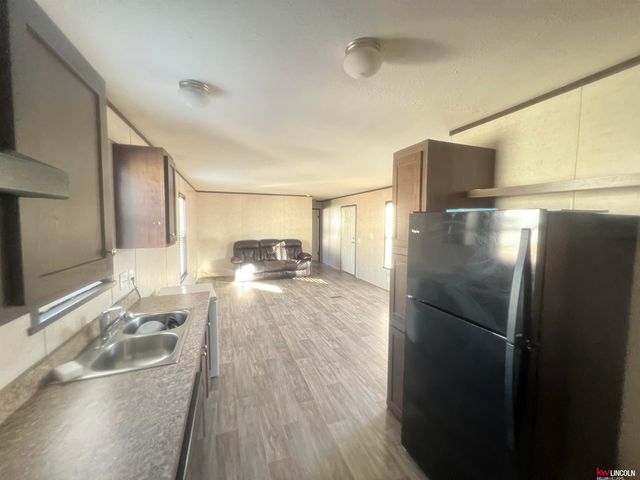 205 W Treehaven Drive, Lincoln, NE 68521