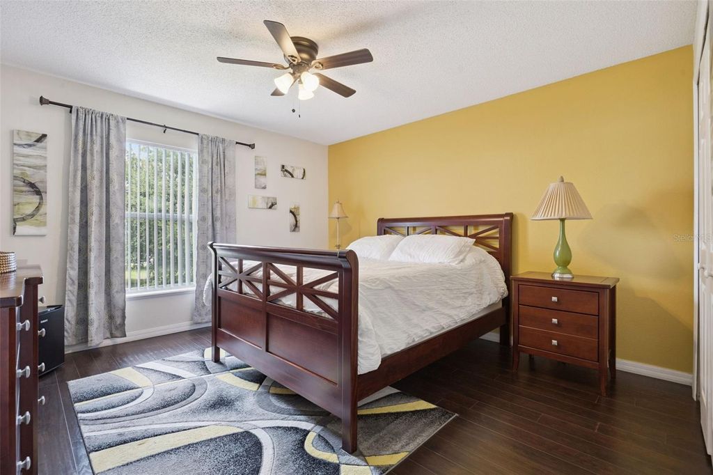 Image 16 of property listing at 670 BROWN BEAR COURT, St Cloud, FL 34772