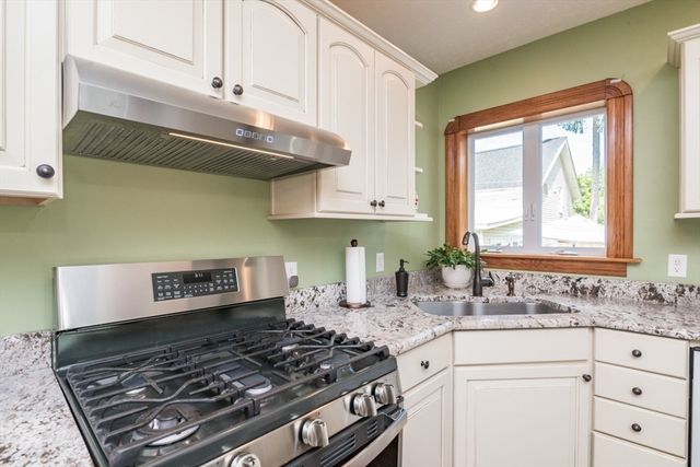 39 Fort Hill Terrace, Northampton, MA 01060