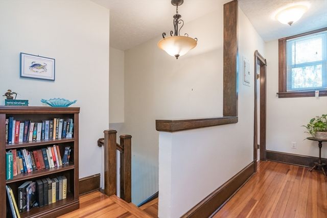 39 Fort Hill Terrace, Northampton, MA 01060