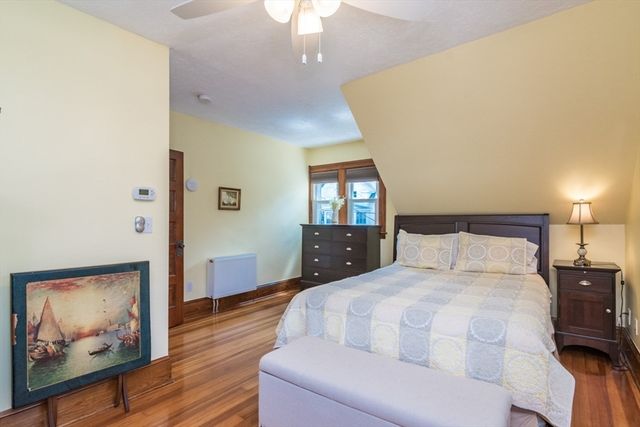 39 Fort Hill Terrace, Northampton, MA 01060