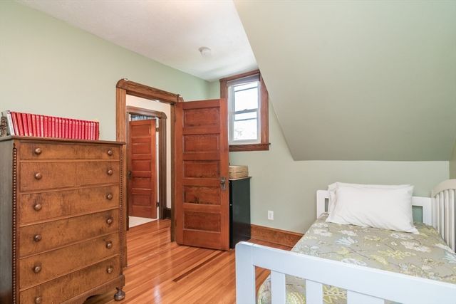 39 Fort Hill Terrace, Northampton, MA 01060