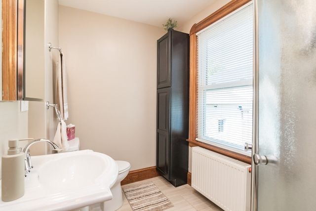 39 Fort Hill Terrace, Northampton, MA 01060