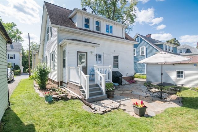 39 Fort Hill Terrace, Northampton, MA 01060