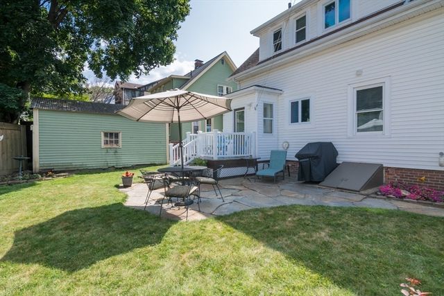39 Fort Hill Terrace, Northampton, MA 01060