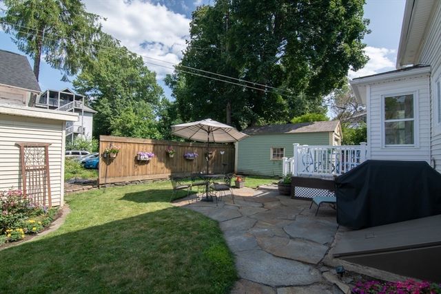 39 Fort Hill Terrace, Northampton, MA 01060