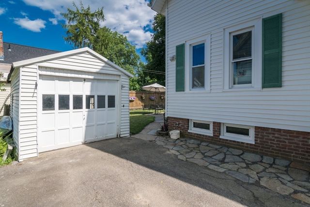 39 Fort Hill Terrace, Northampton, MA 01060